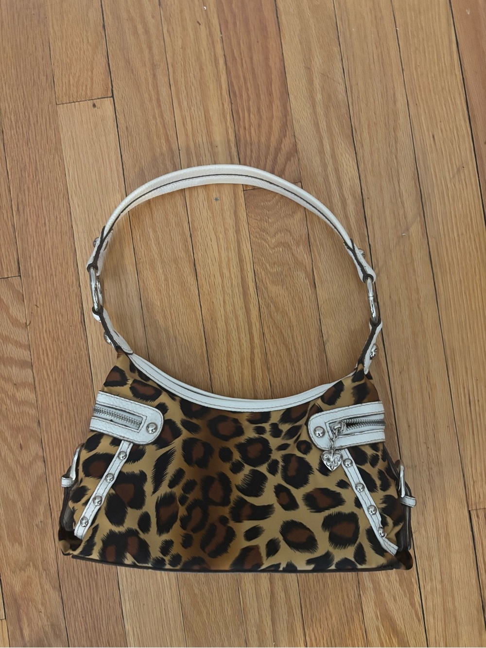 kathy van zeeland heart zipper purse